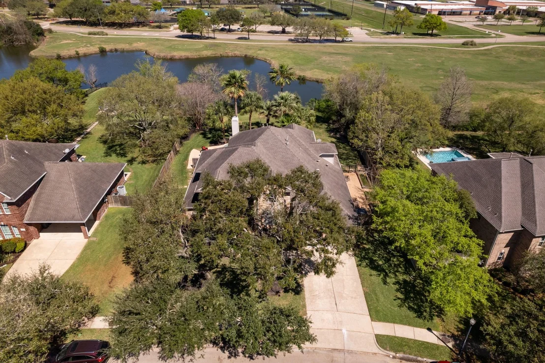 Photo of 2823 Irvington Drive