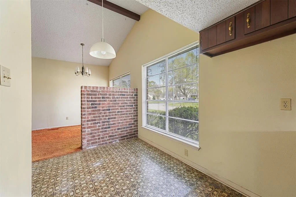 Photo of 23938 Spring Mill Lane