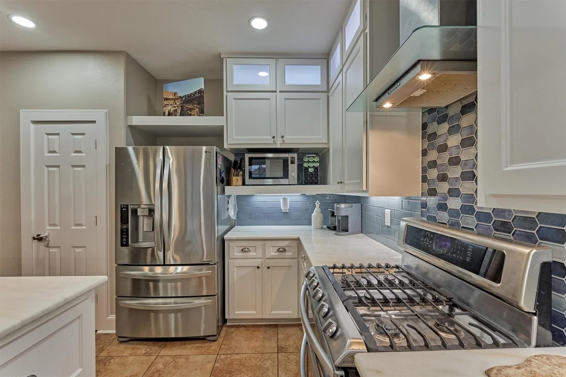 Photo of 11560 Grand View Drive