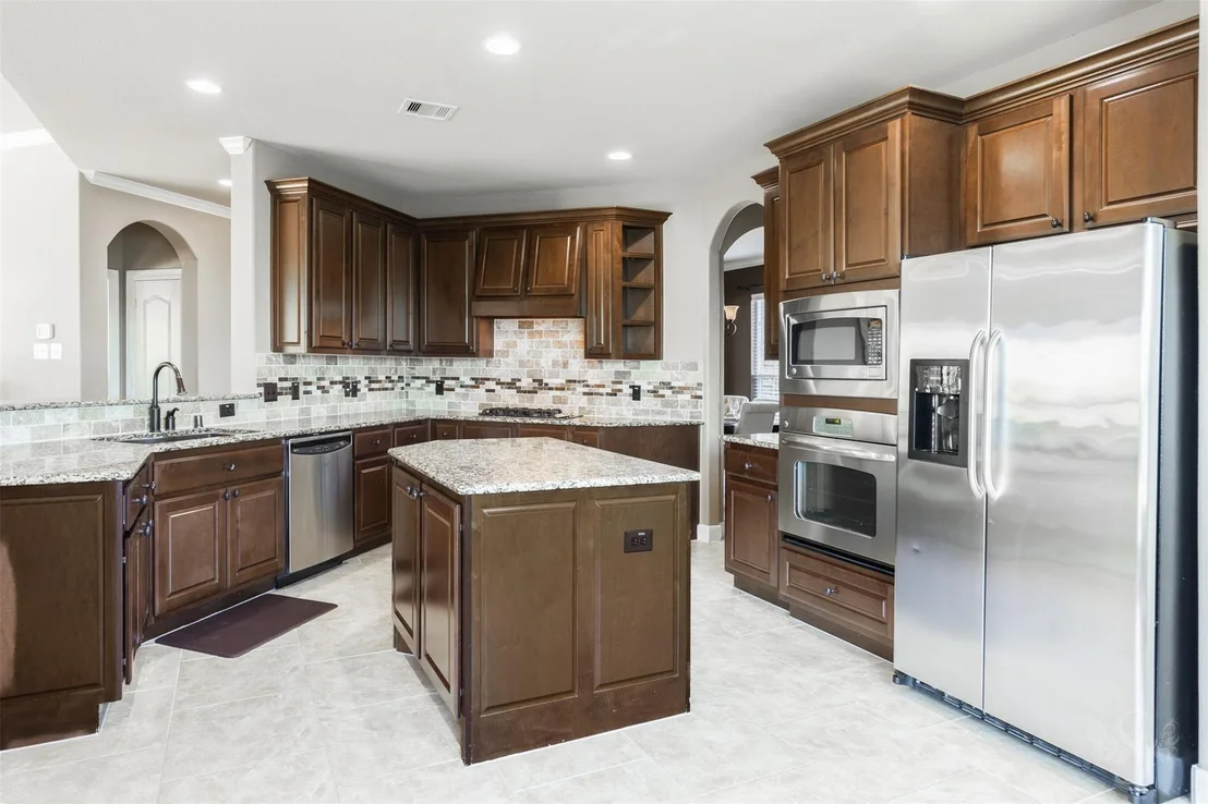 Photo of 28003 Nobbe Hollow Drive