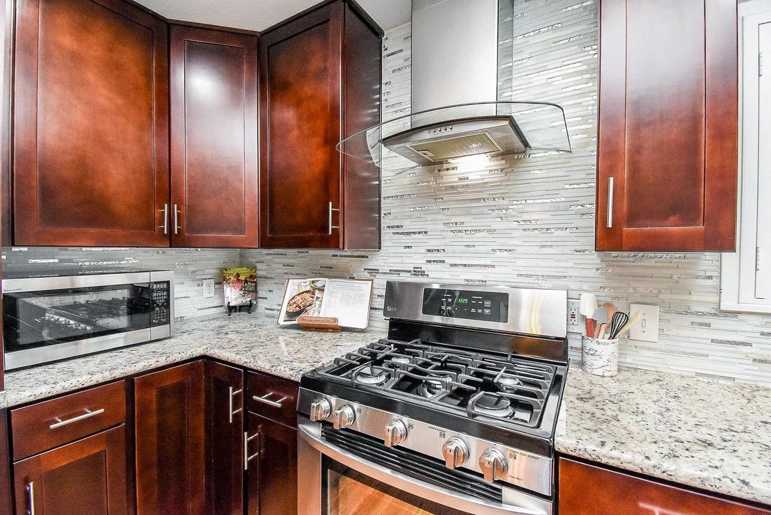 Photo of 1631 Chantilly Lane