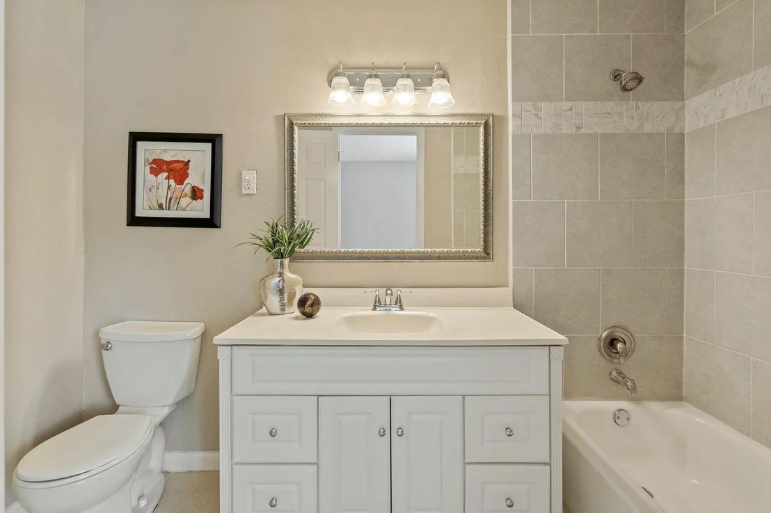 Photo of 26 Diamond Oak Court