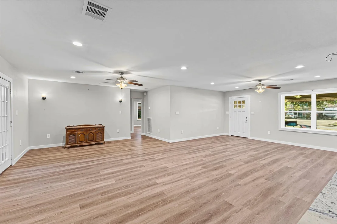 Photo of 2006 Colby Drive
