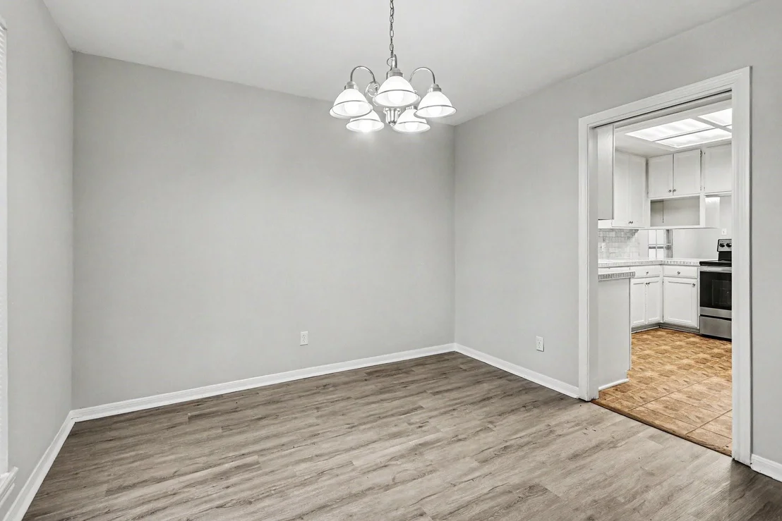 Photo of 5918 Pine Arbor Drive