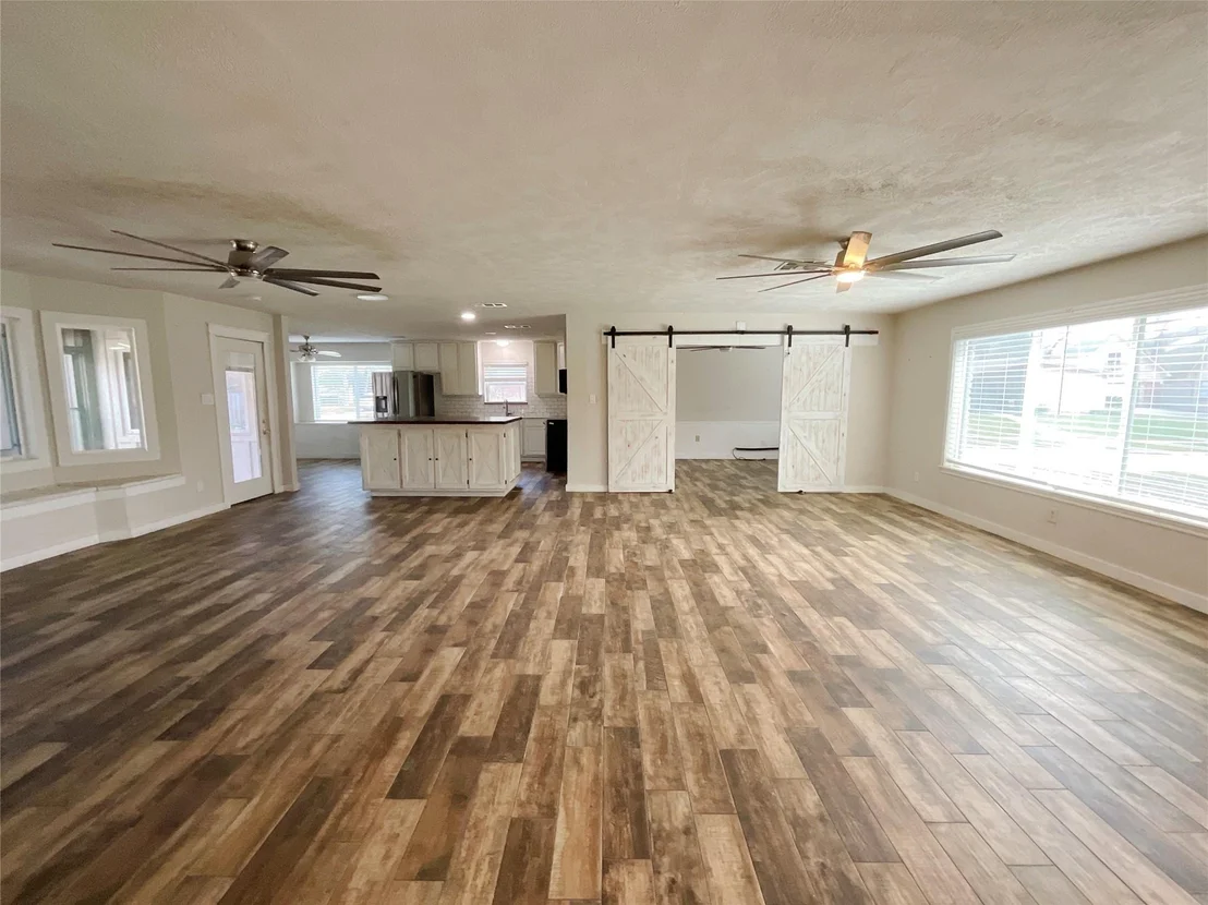 Photo of 443 Bayou View Drive