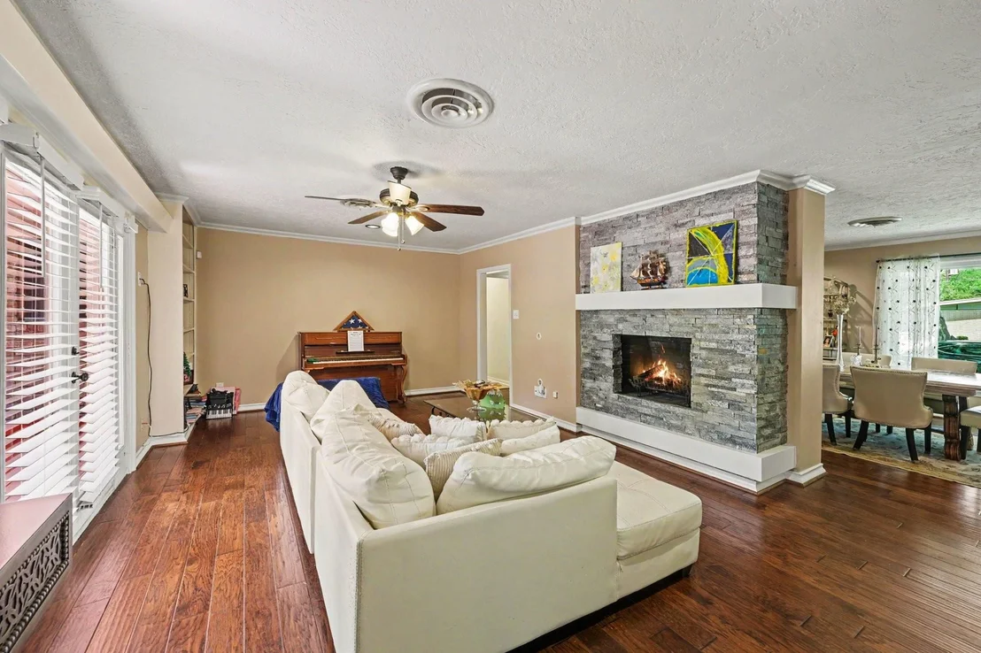 Photo of 3311 Longfield Circle