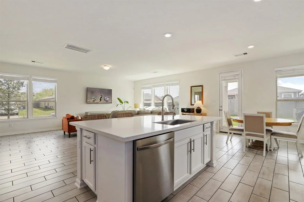Photo of 2503 White Bluff Lane