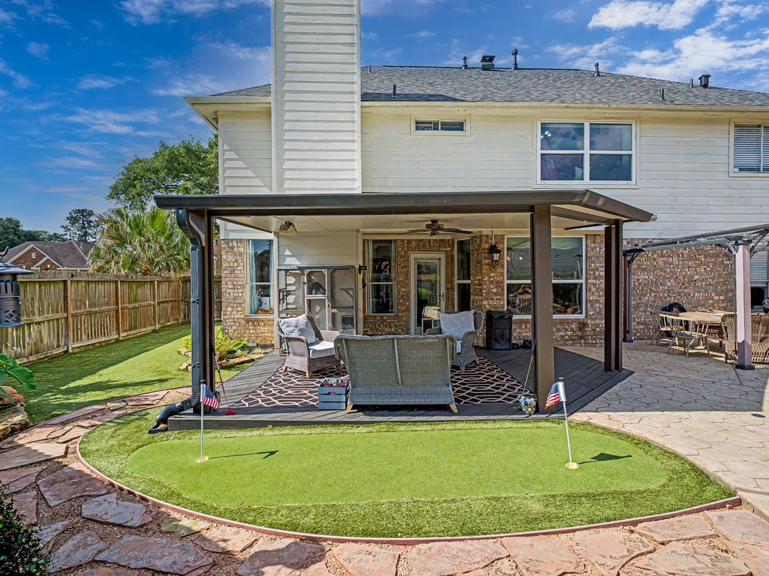 Photo of 23006 Heathercroft Drive