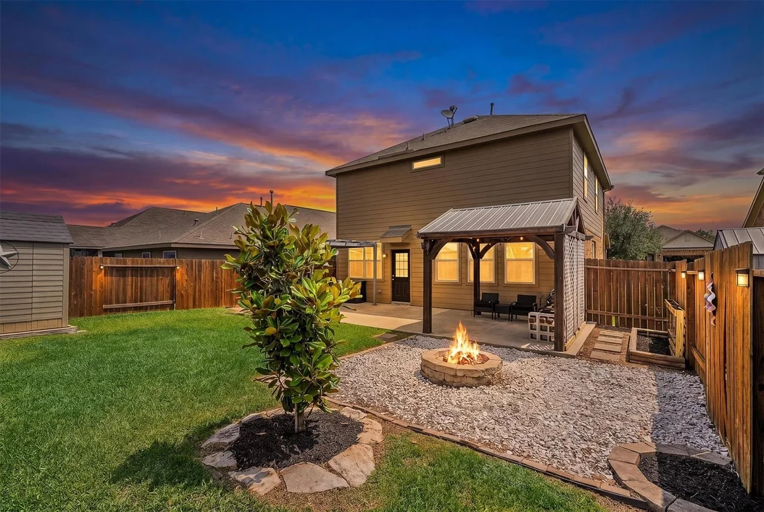 Photo of 3611 Sumner Lodge Drive