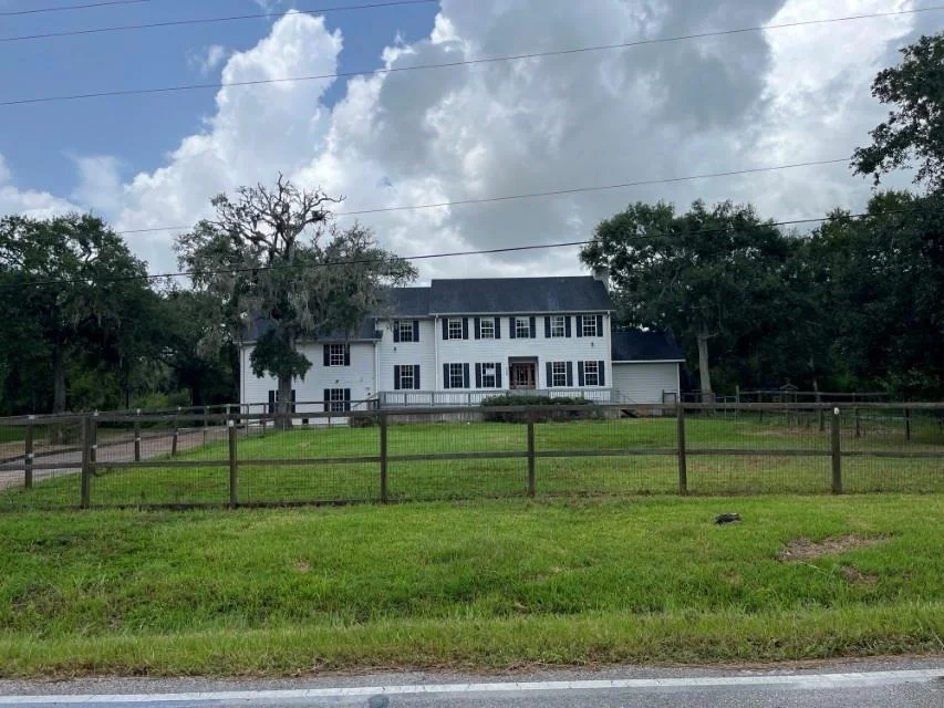 Photo of 329 Buffalo Trail