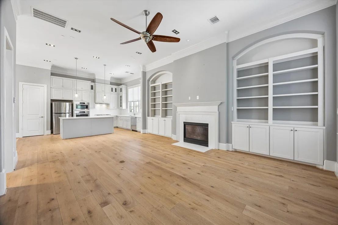 Photo of 3828 Glen Arbor Drive