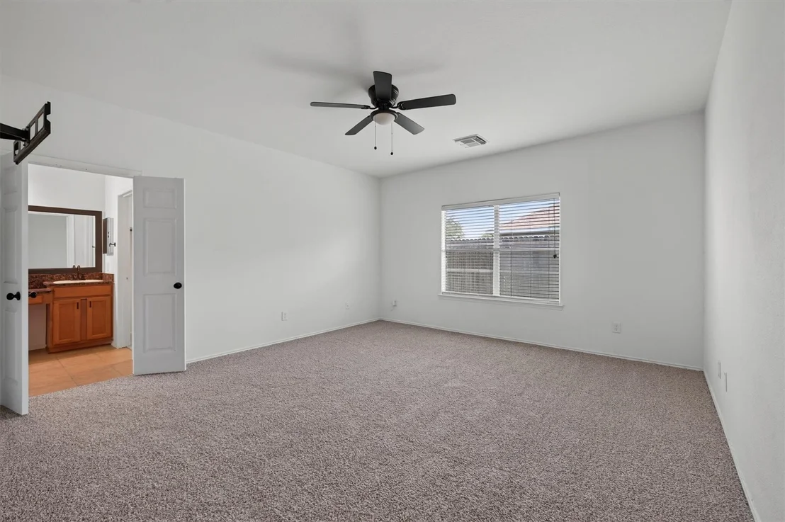 Photo of 206 Unique Court
