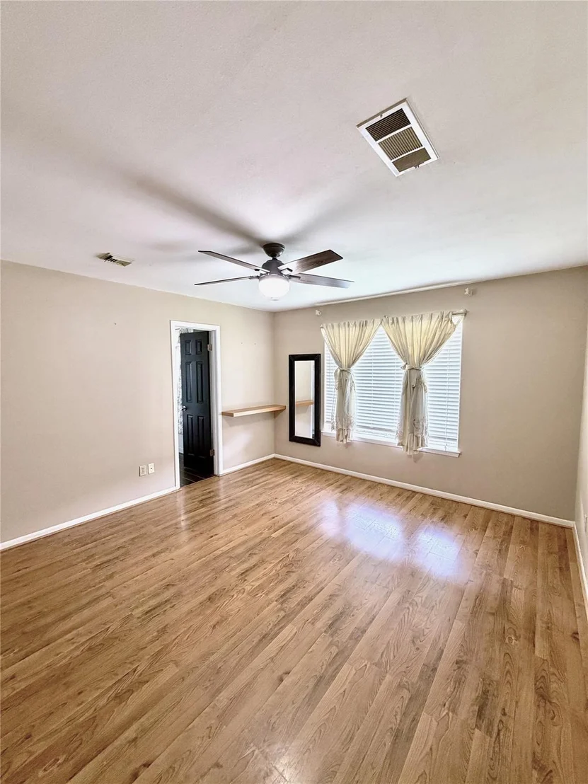 Photo of 9919 Glenkirk Drive