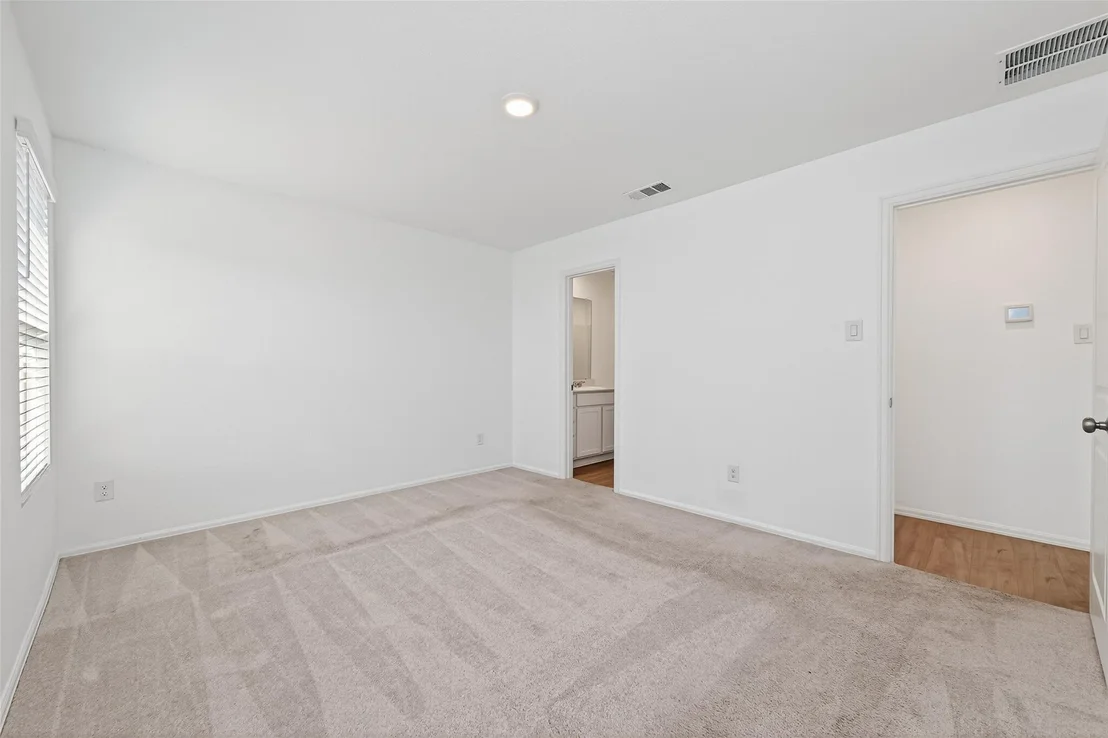 Photo of 21015 Longeni Drive