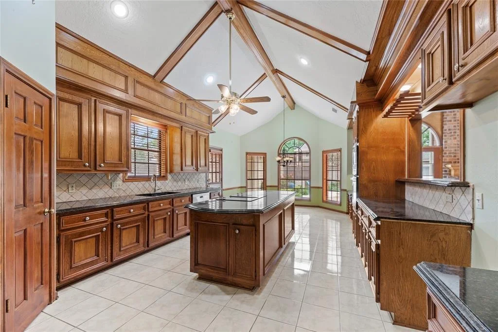 Photo of 1015 Deerfield Road