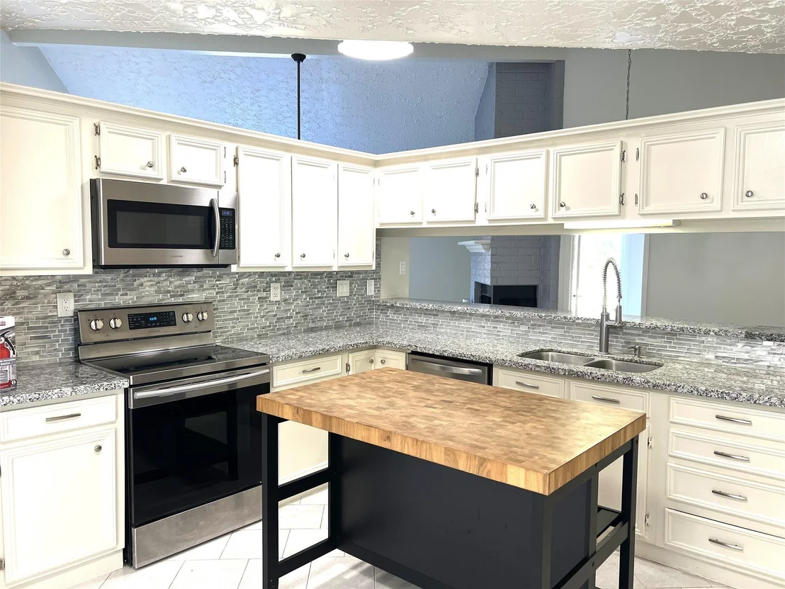 Photo of 3710 Embarcadero Drive
