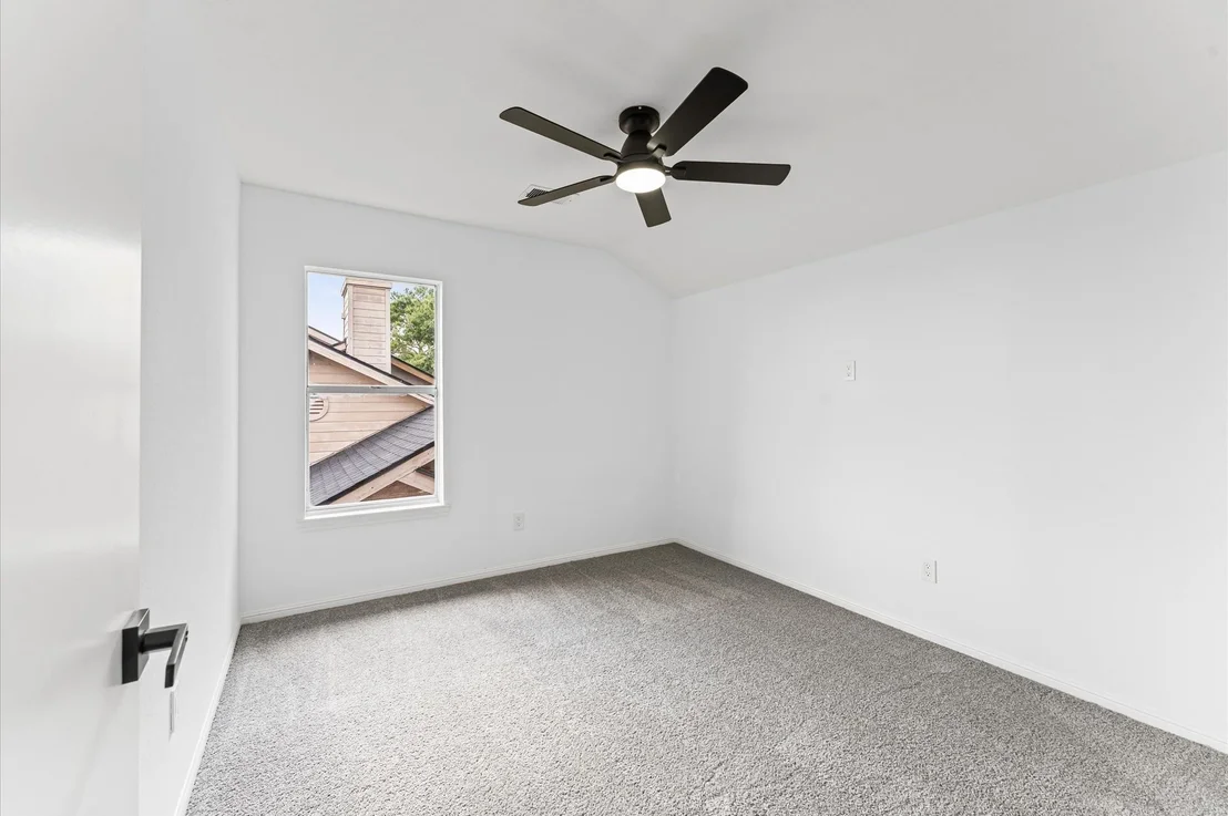 Photo of 17527 Hamilwood Drive