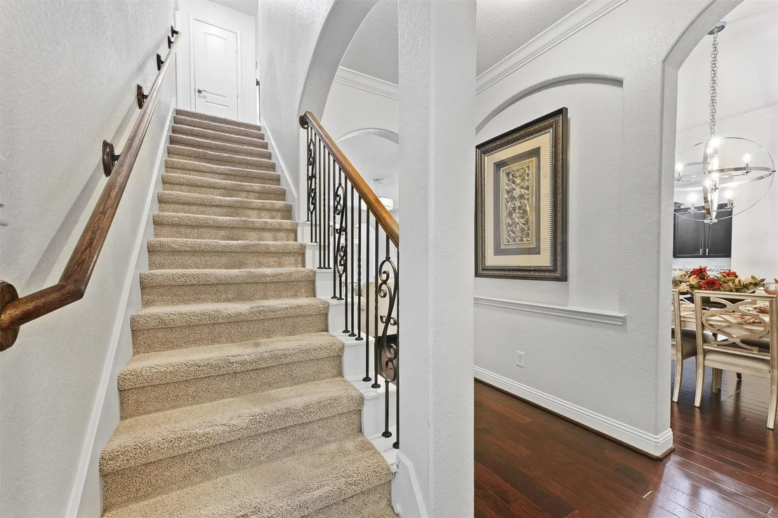 Photo of 6 Inland Prairie Drive