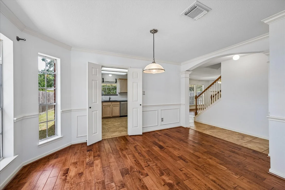 Photo of 734 W Clady Drive