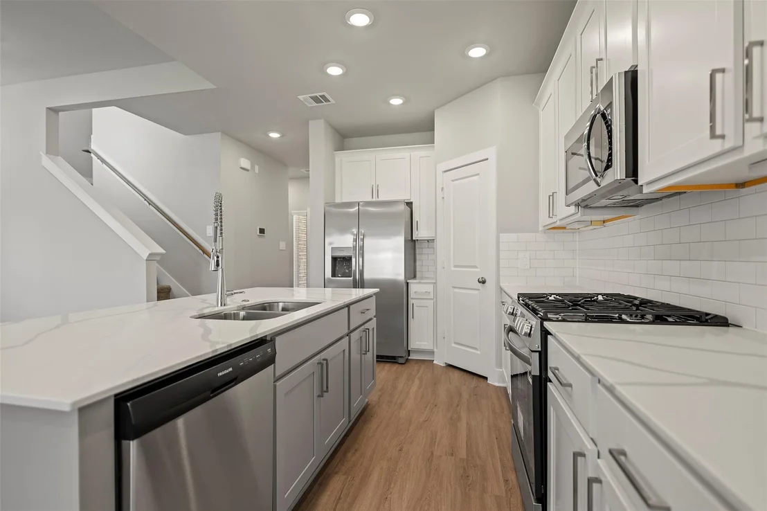 Photo of 21035 Salt Rock Drive