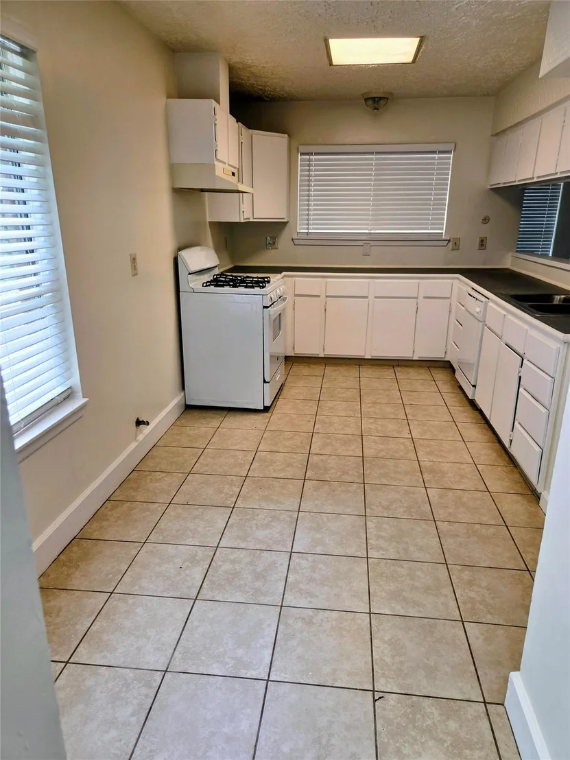 Photo of 2707 Echo Street