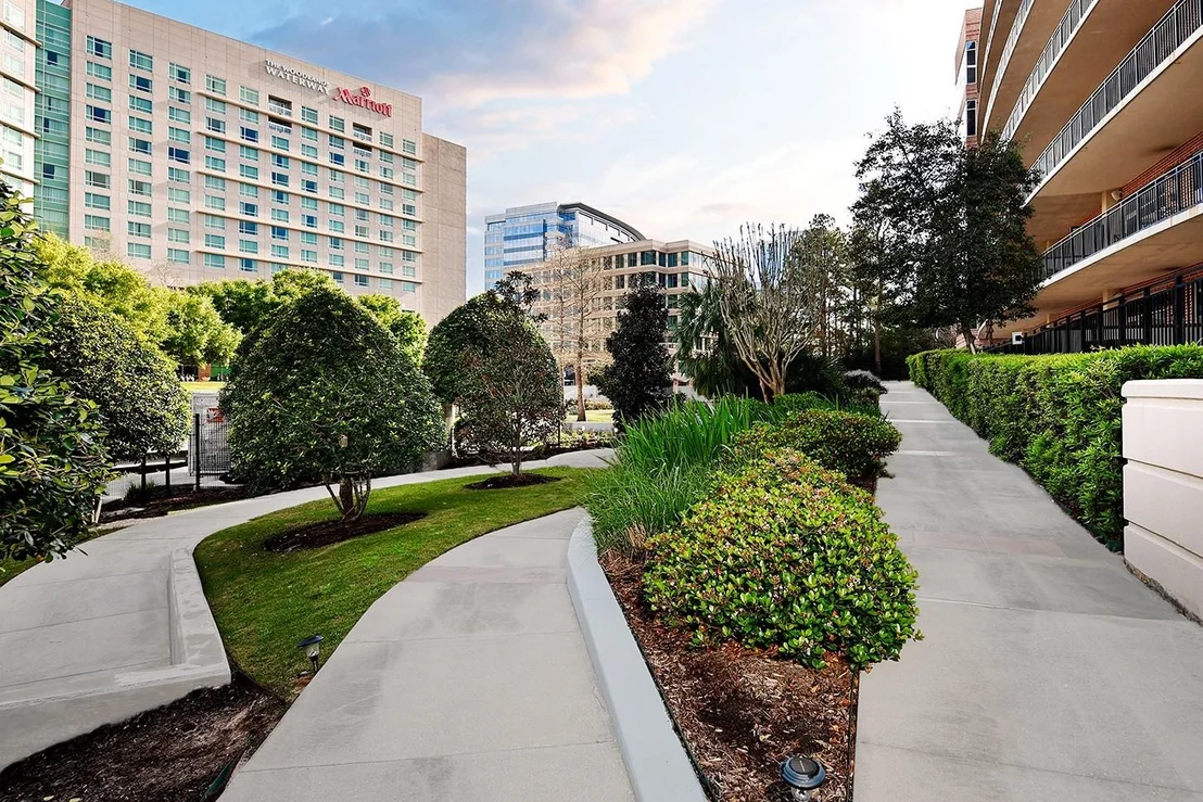 Photo of Unit 4E at 3 Waterway Court