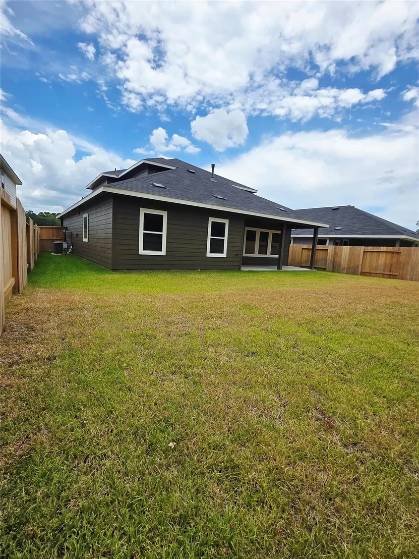 Photo of 204 Golden Eagle Boulevard