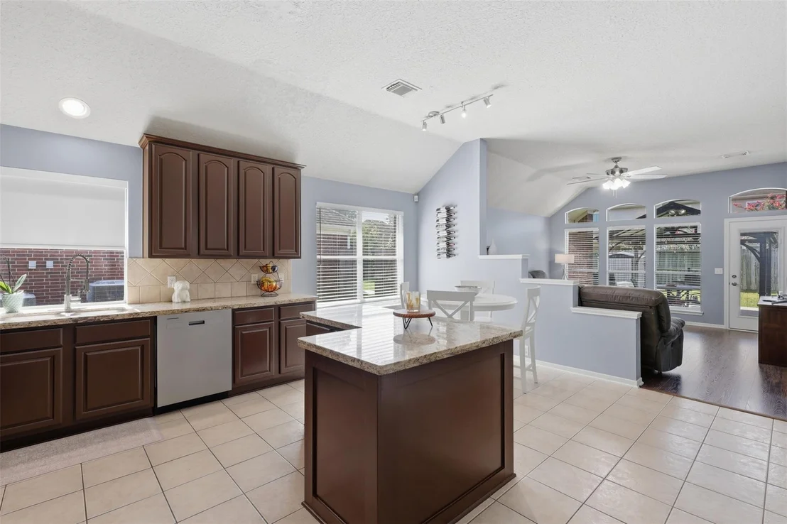 Photo of 11207 Timbertree Lane