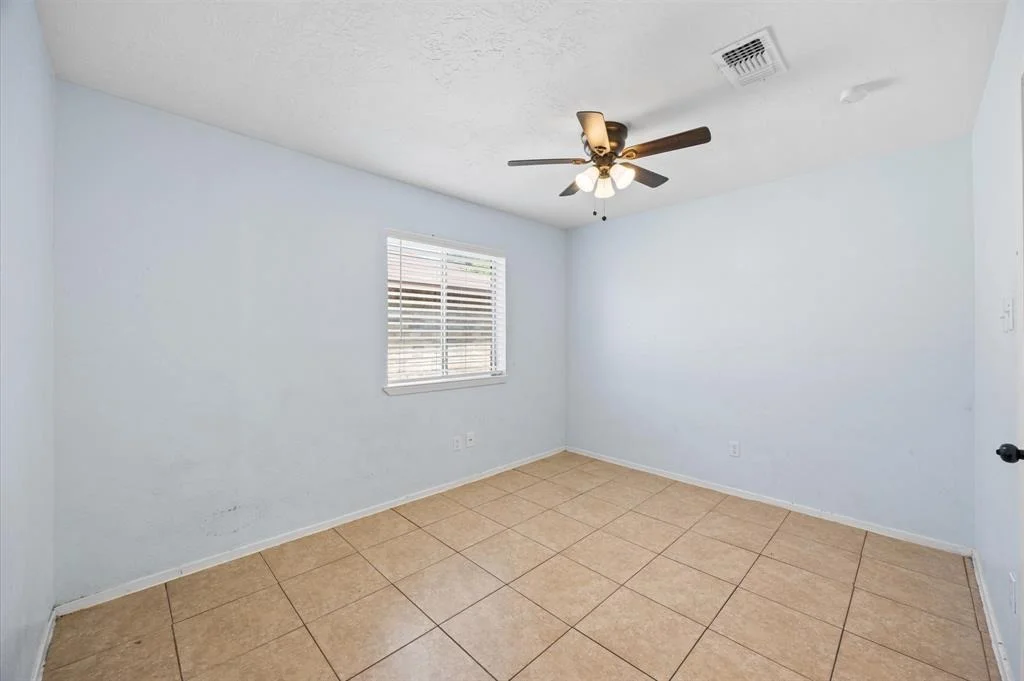 Photo of 20114 Lions Gate Drive