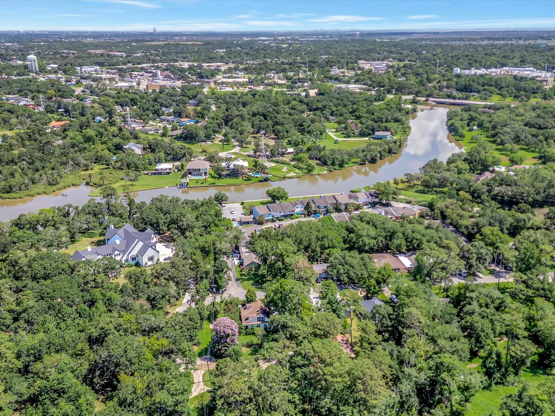 Photo of 5213 Palm Drive