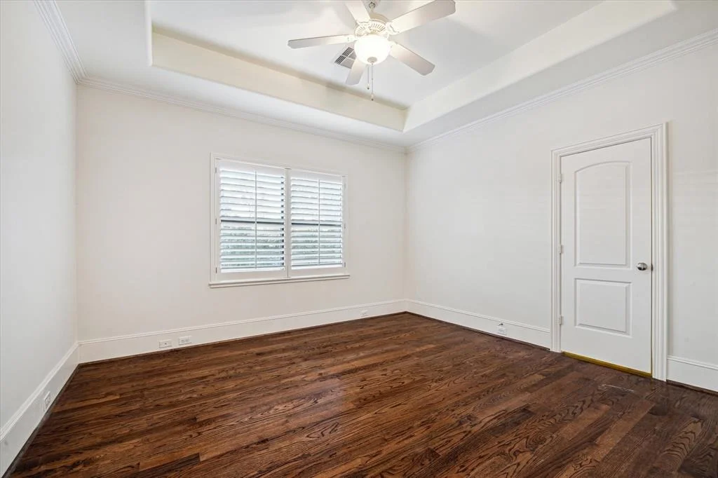 Photo of 2036 Addison Road