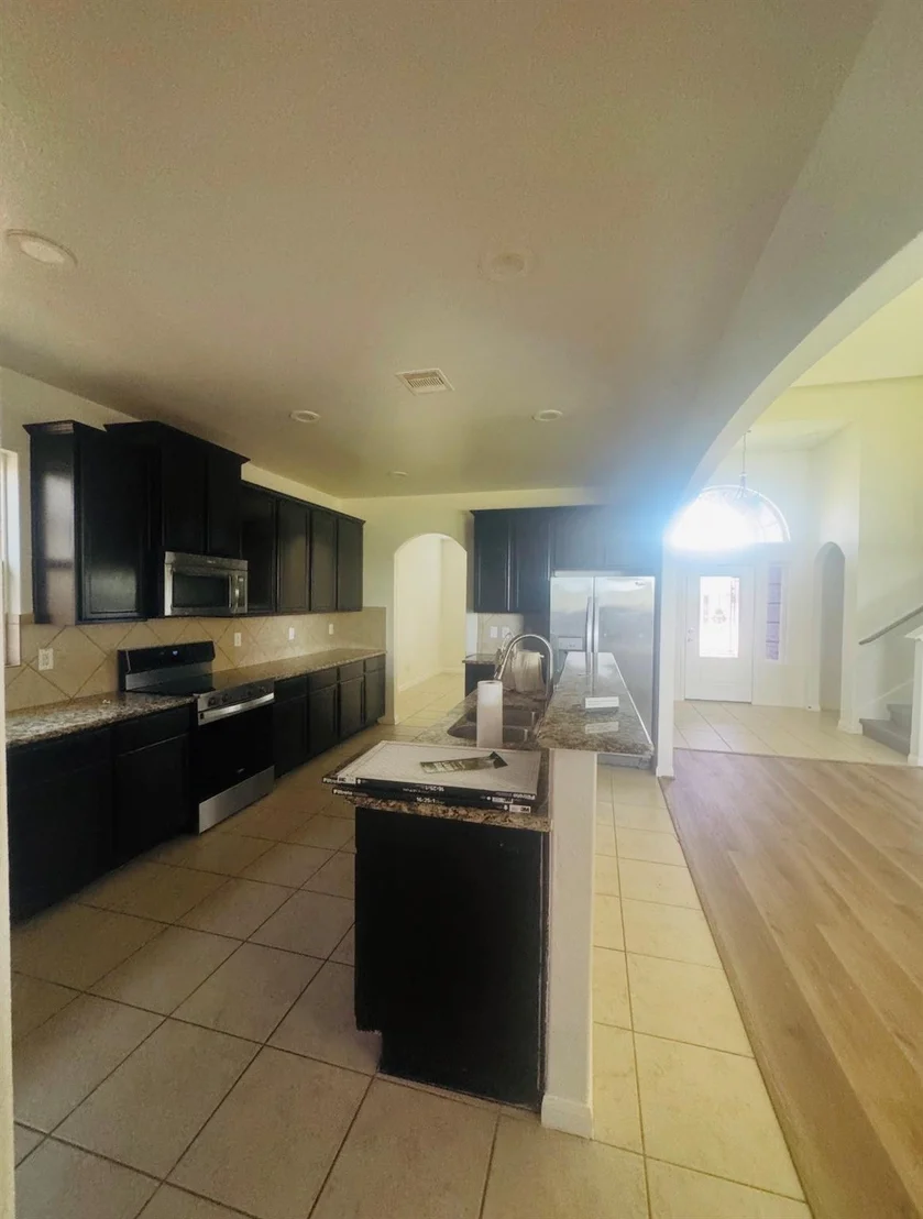 Photo of 20615 Silver Tea Avenue