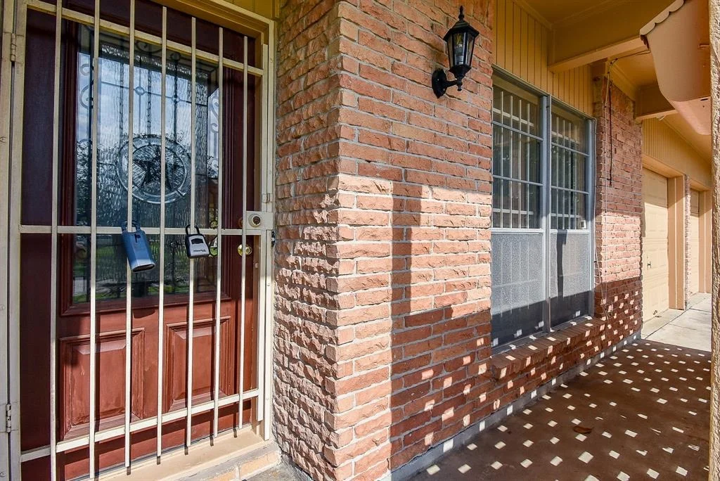 Photo of 7218 Tours Street