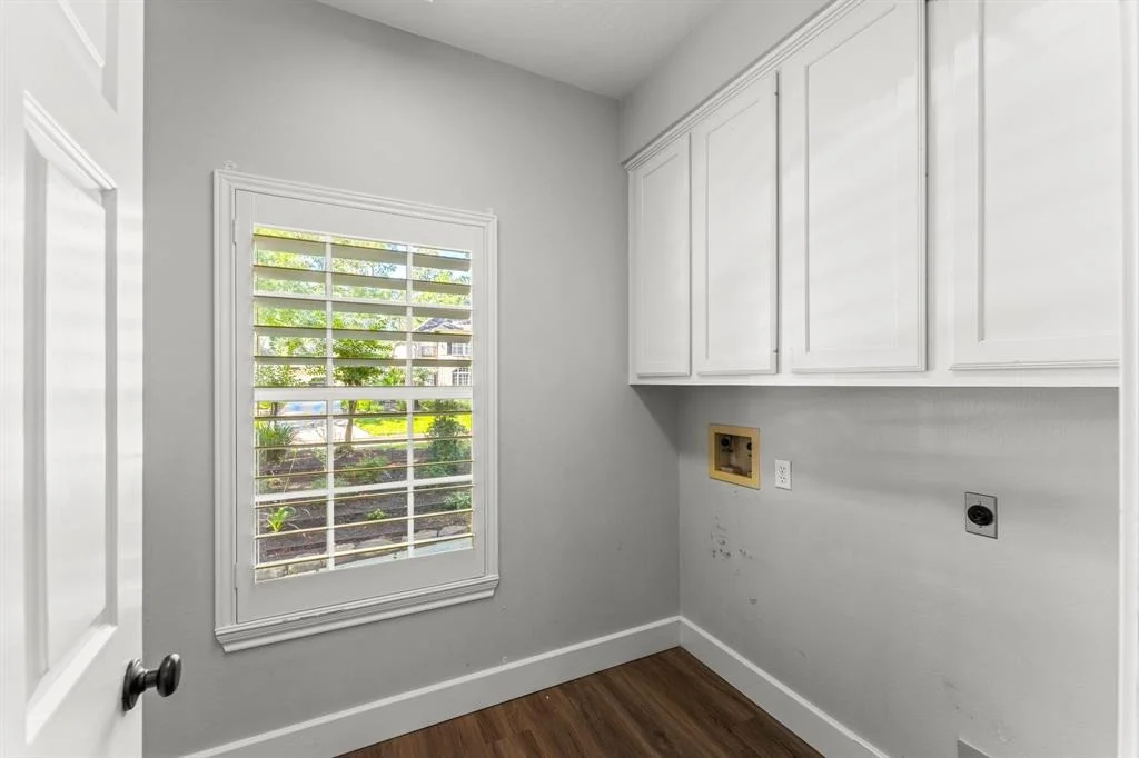 Photo of 54 E Coldbrook Circle