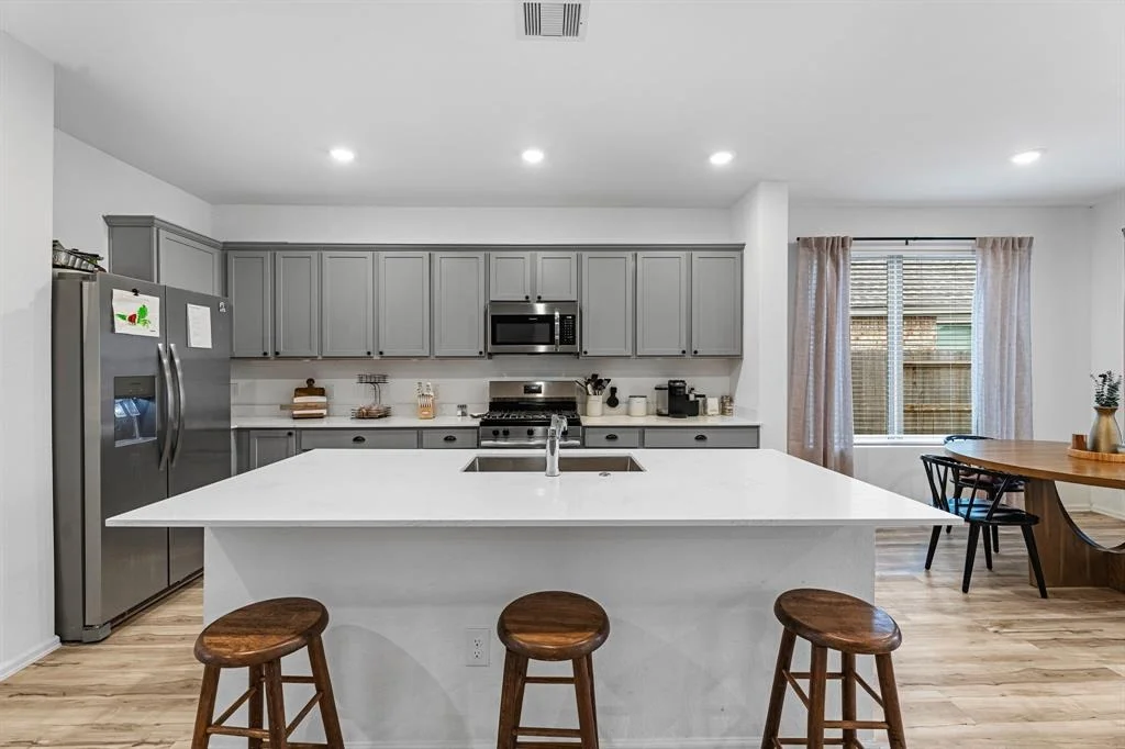 Photo of 4242 Sterling View Boulevard