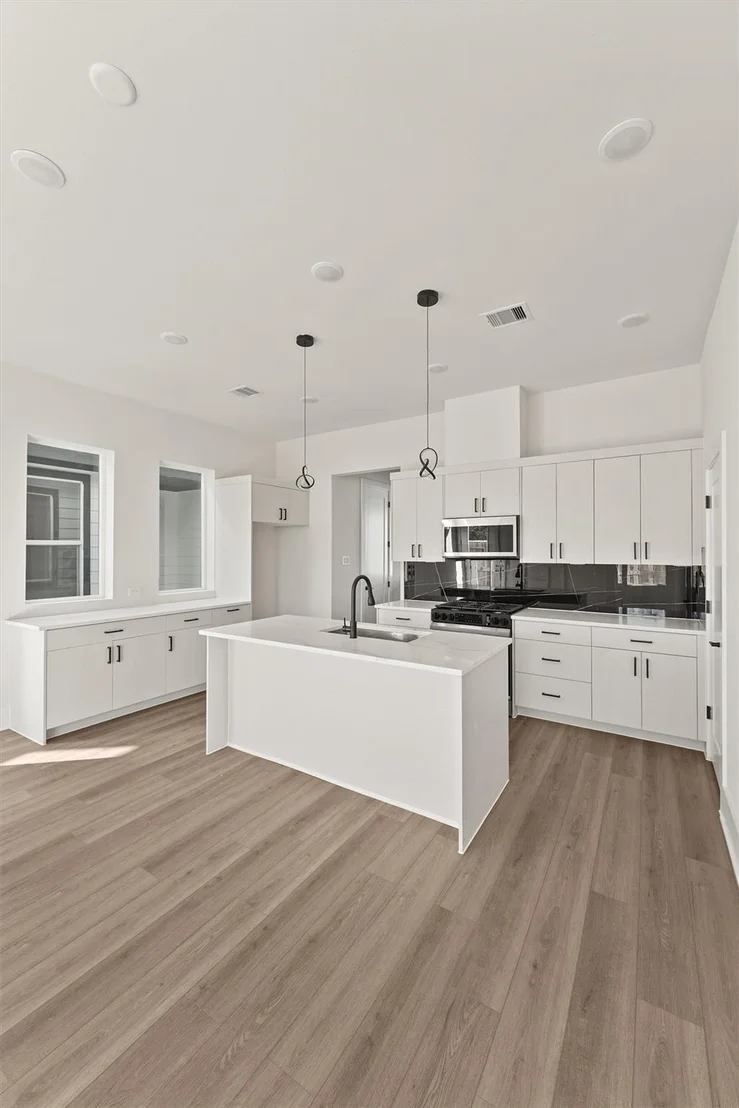 Photo of 5315 Teodoro Lane