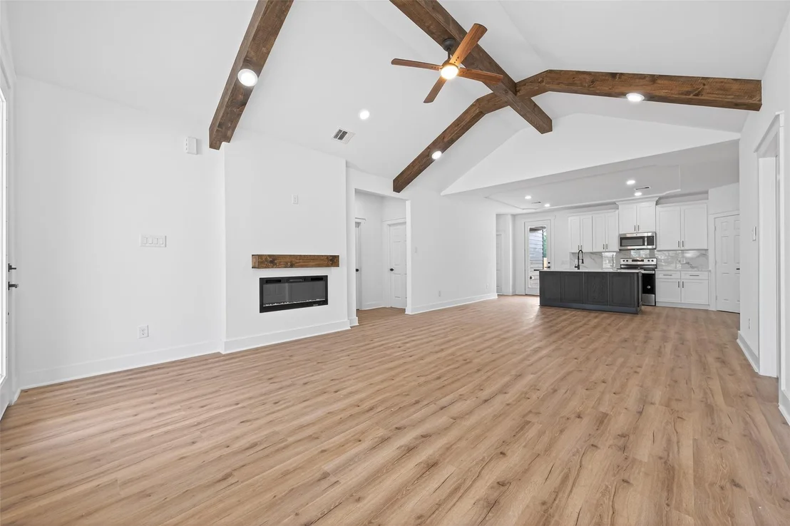 Photo of 1042 Gazing Pine Street