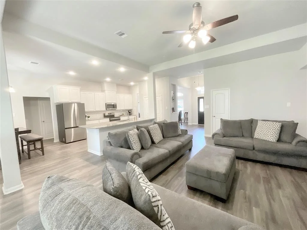 Photo of 16166 Hidalgo Street