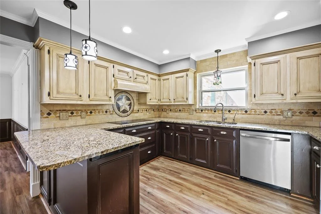 Photo of 5403 Foresthaven Drive