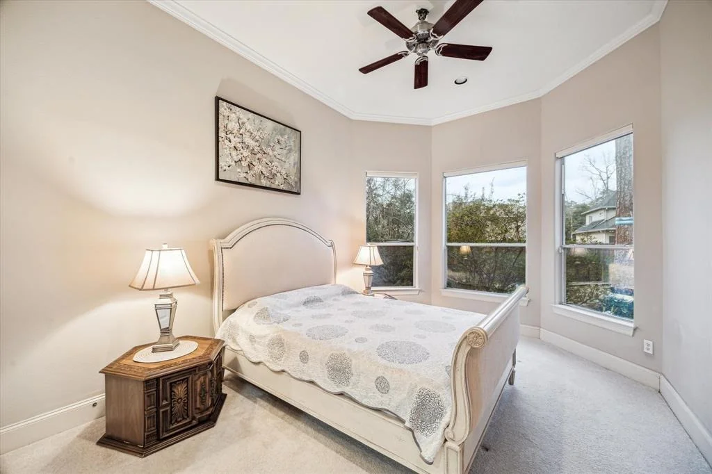 Photo of 22 Snow Pond Place
