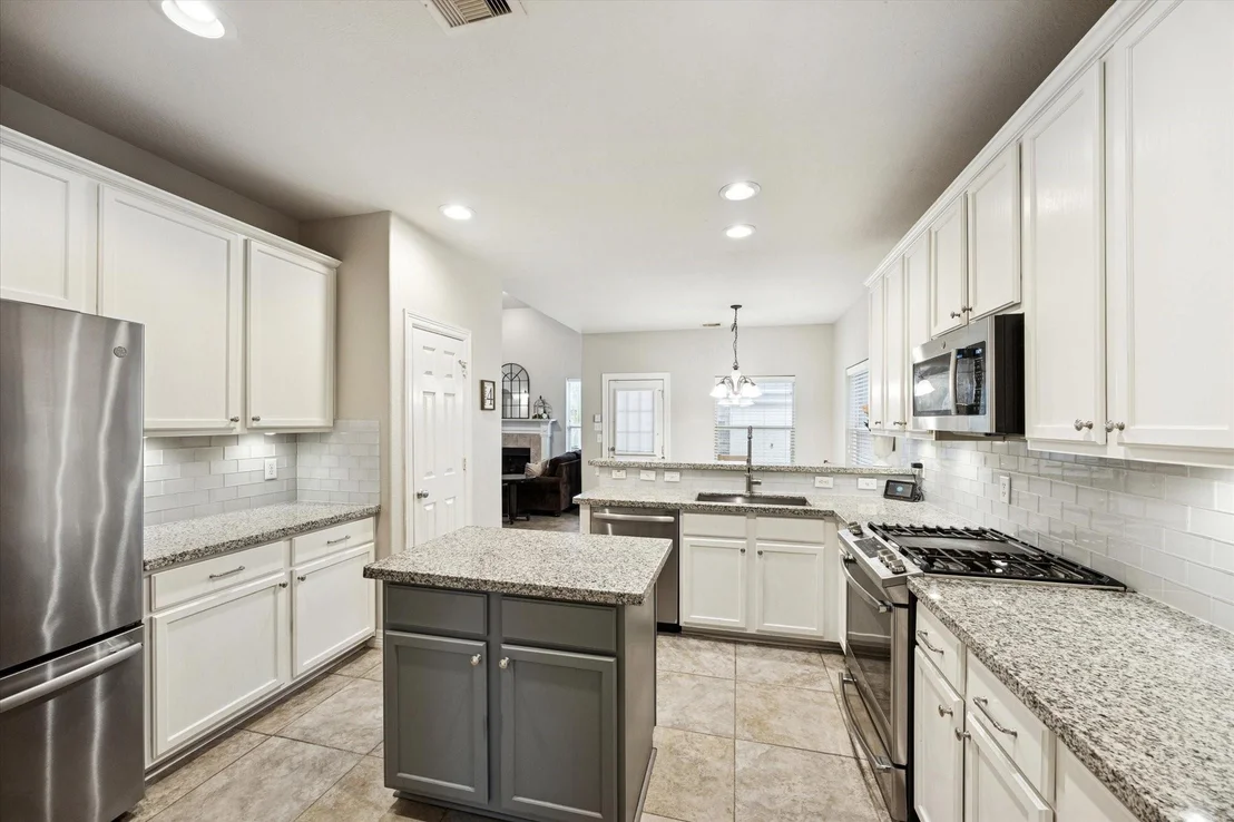 Photo of 2111 Great Prairie Lane