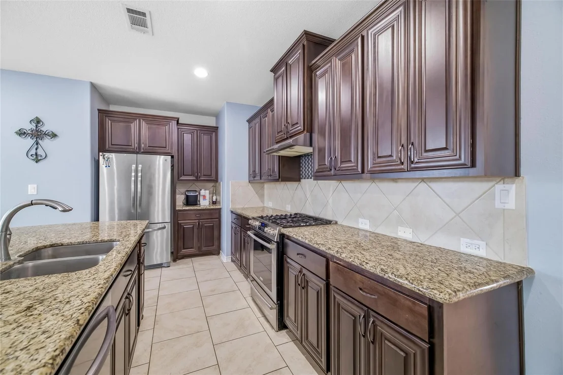 Photo of 559 County Road 002