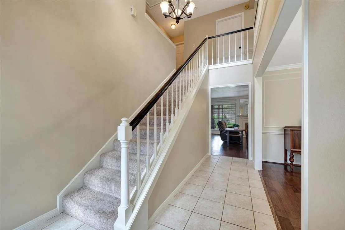 Photo of 15110 Greenleaf Lane