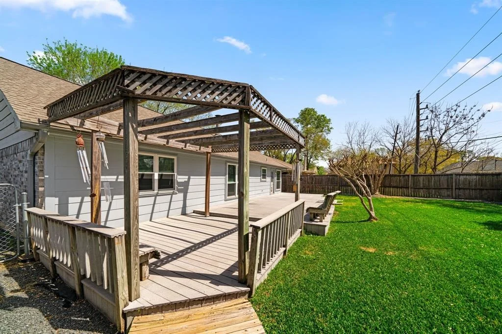 Photo of 8303 Battleoak Drive