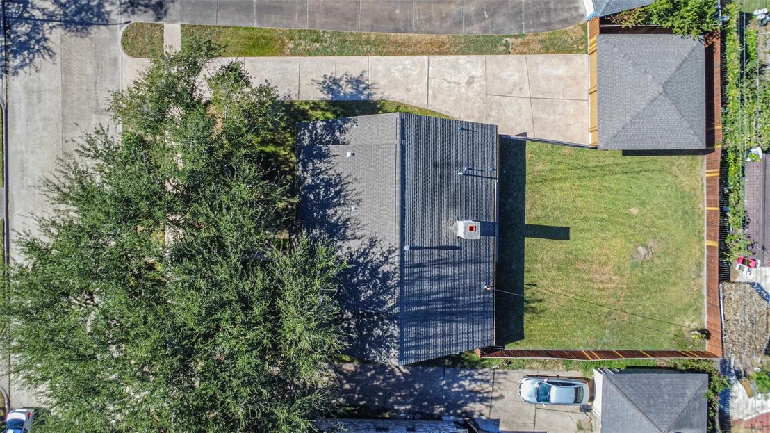 Photo of 9314 Roos Road