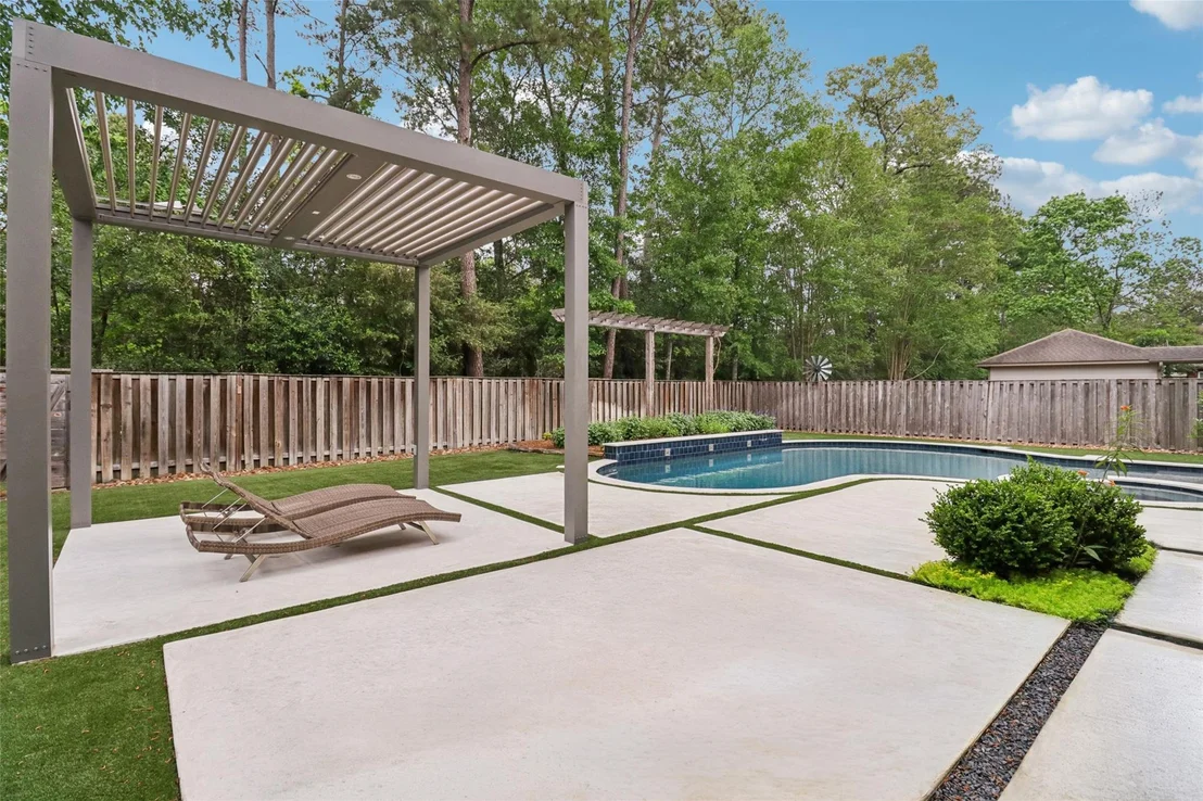 Photo of 18 Woodmere Place