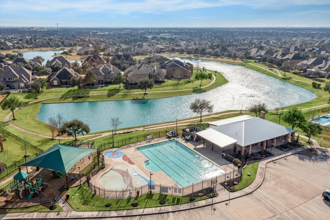 Photo of 31130 Crescent Hill Drive