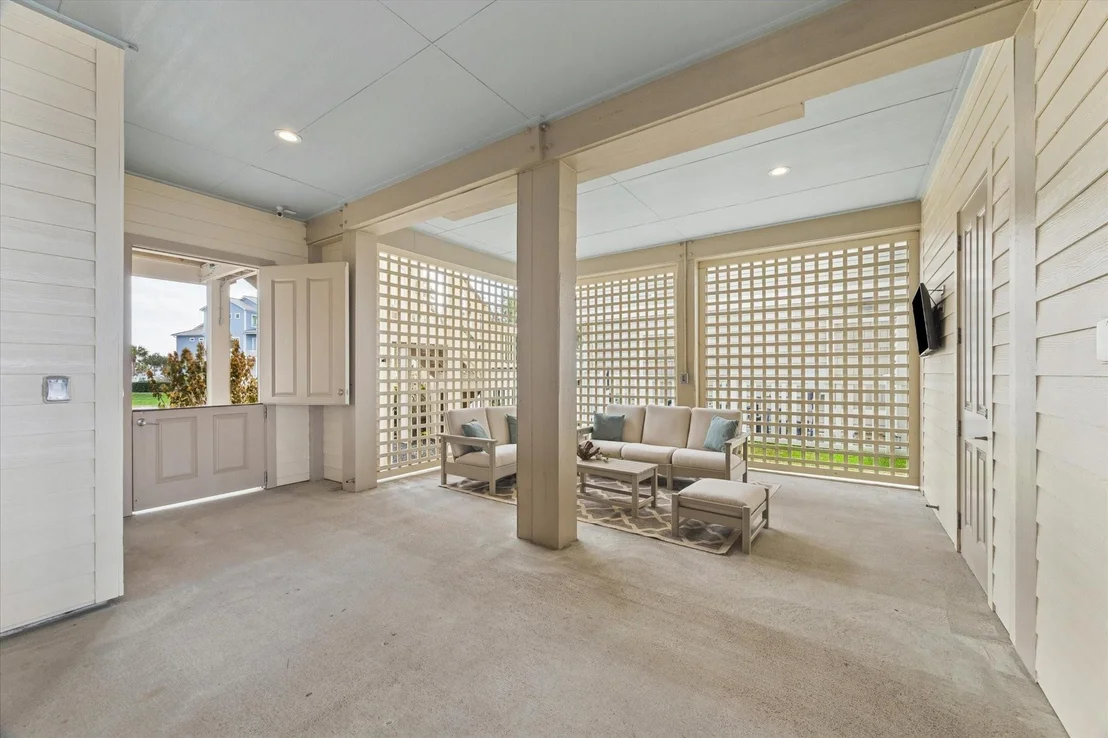 Photo of 3126 Lafittes Point