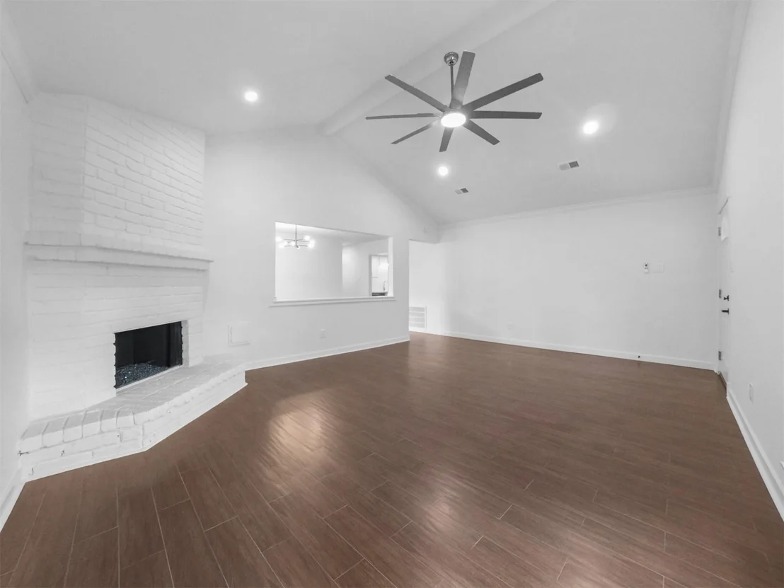 Photo of 911 Golden West Drive