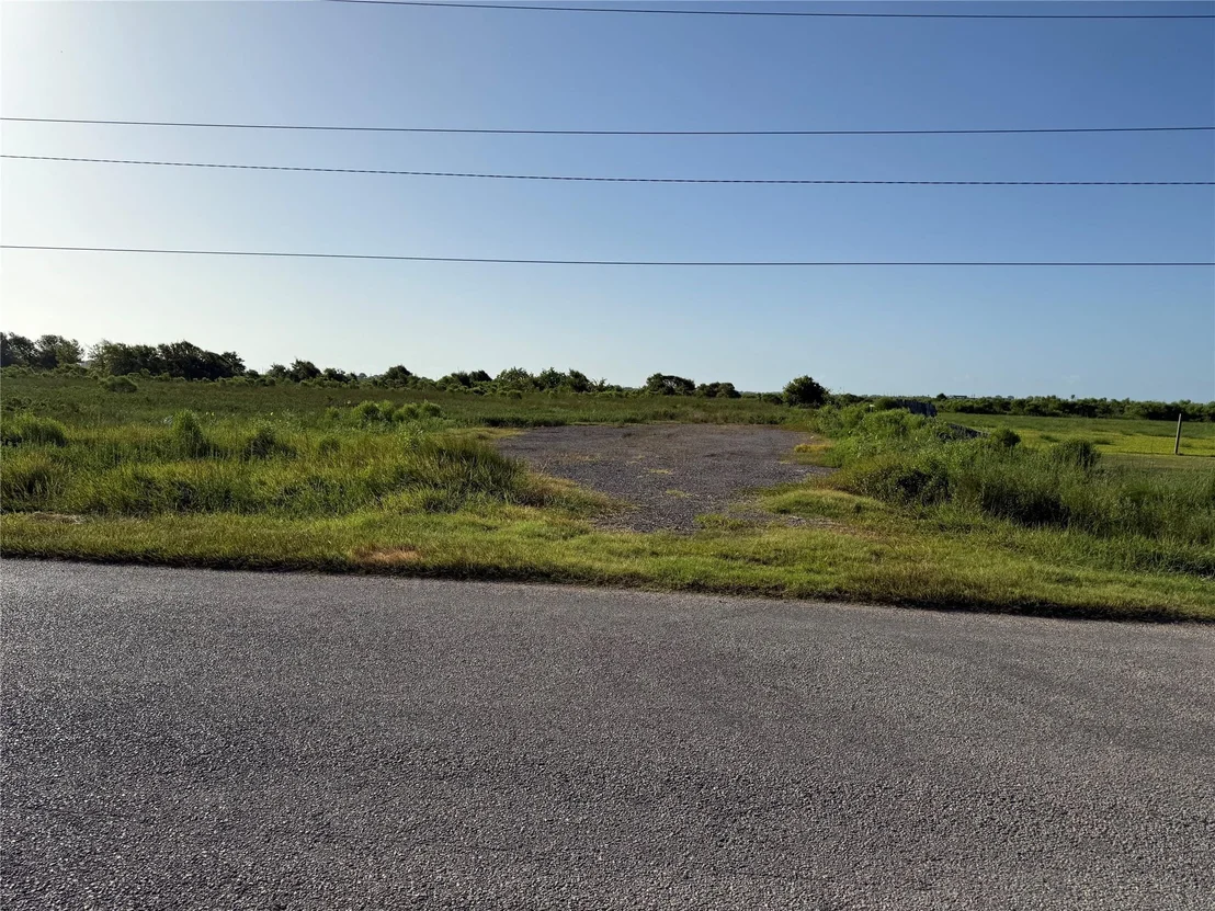 Photo of .28 AC Cr 298 - Caney Drive Street